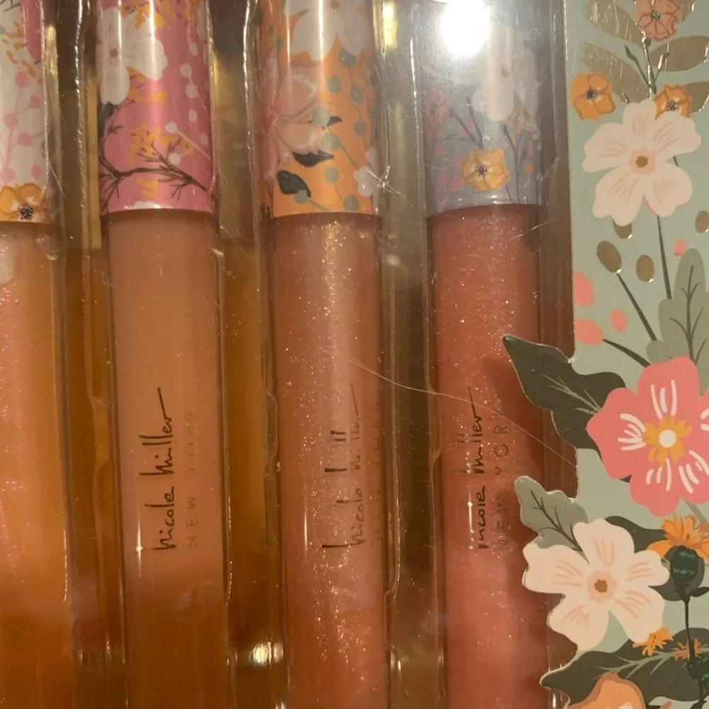 Nicole Miller Floral Lip Gloss Set - Neutral Pink & Peach Tones